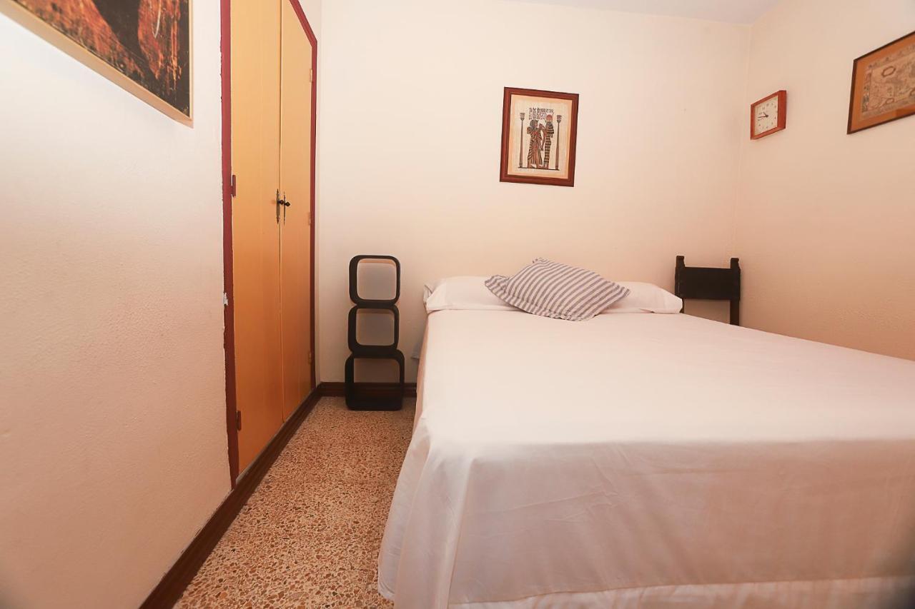 Costa Daurada Apartaments - Cye 6 Salou Bagian luar foto